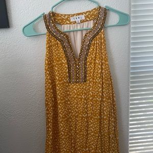 Yellow dress